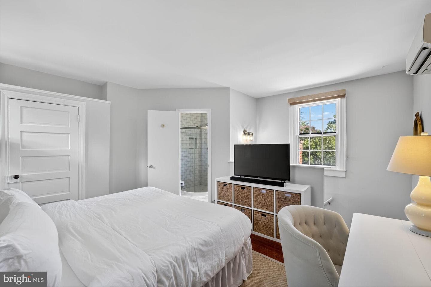 168 Green Street photo 30