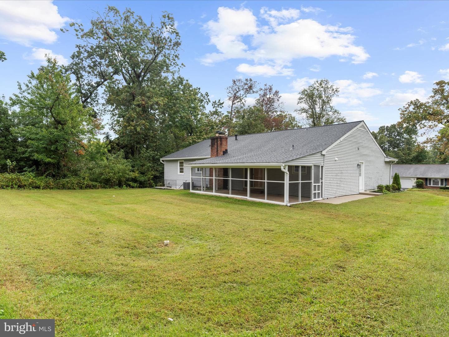 762 Cougar Drive photo 40