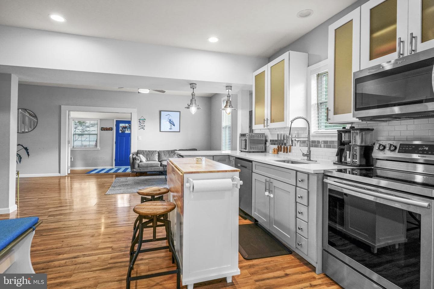6032 Melbourne Avenue photo 9