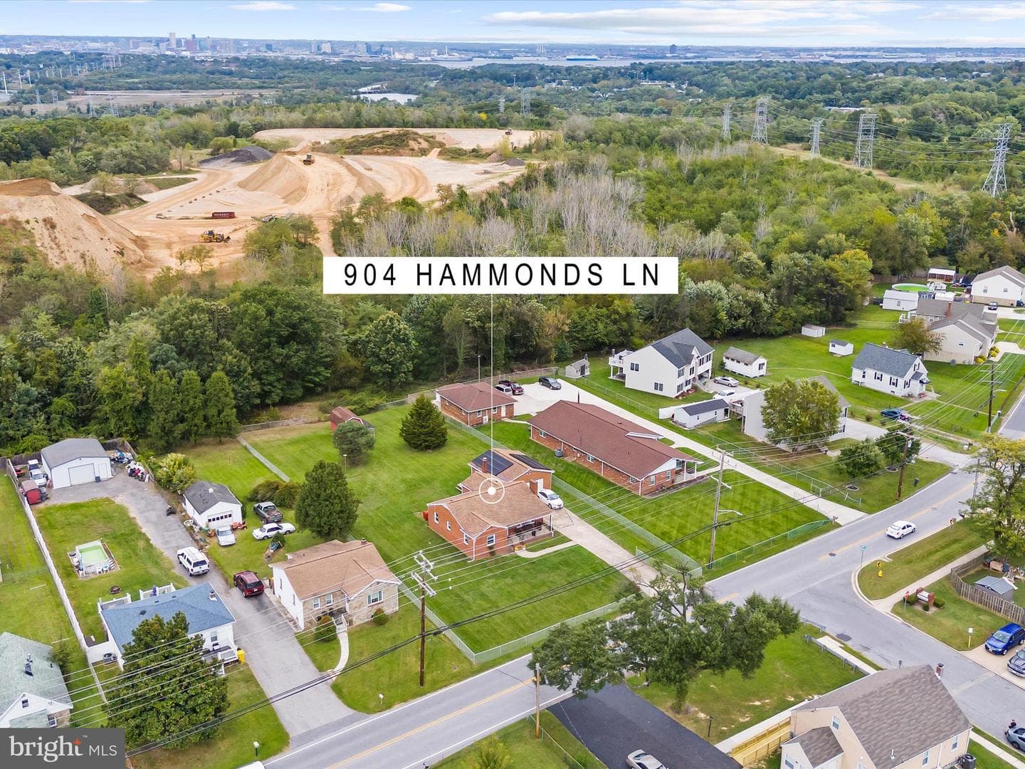 904 Hammonds Lane photo 40