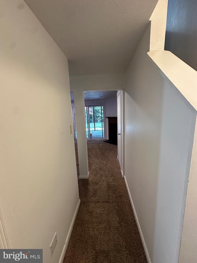 719 Willowby Run photo 11