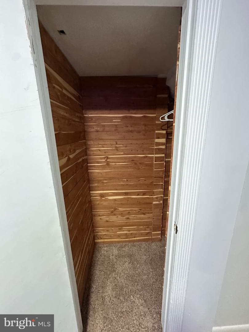 719 Willowby Run photo 15