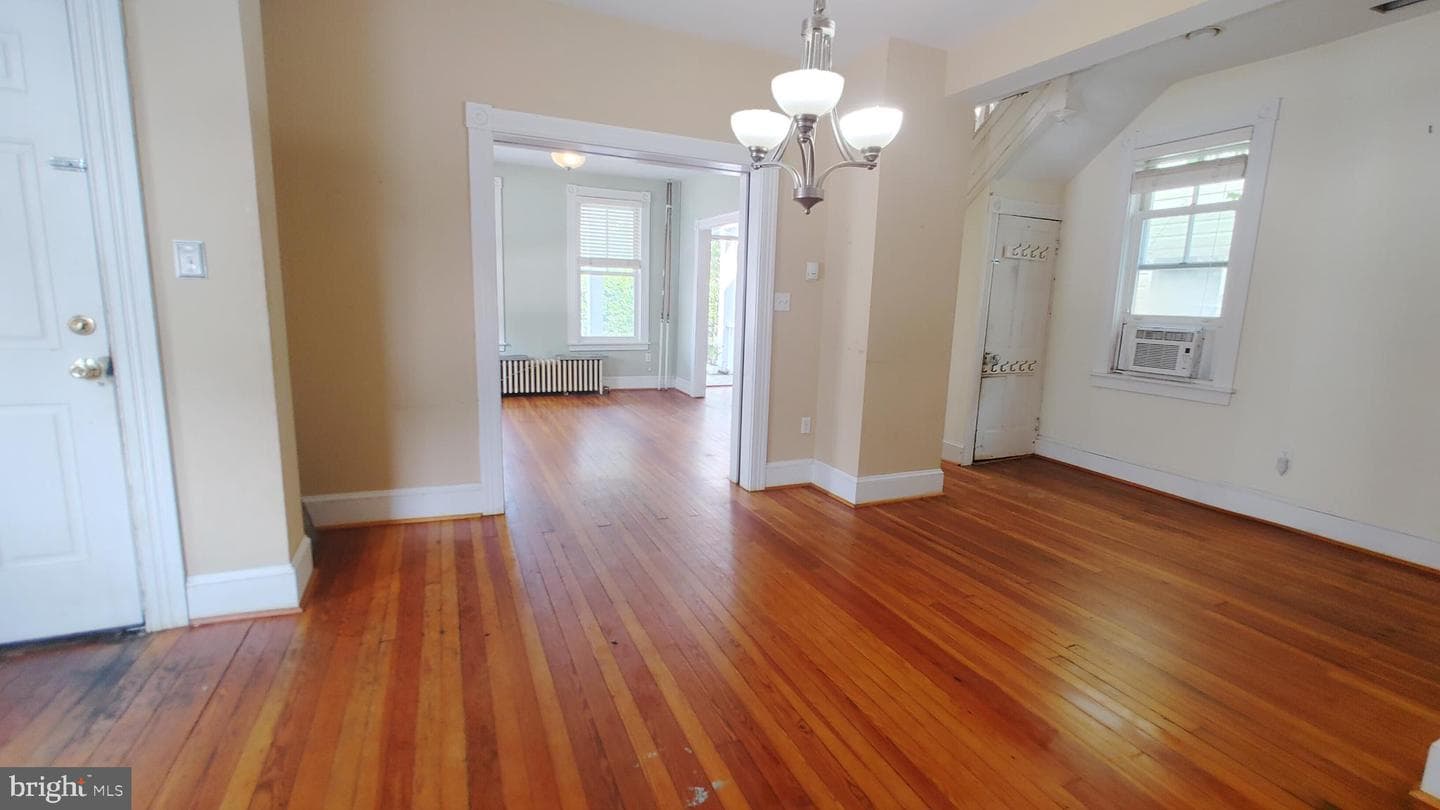 34 Lafayette Avenue photo 11