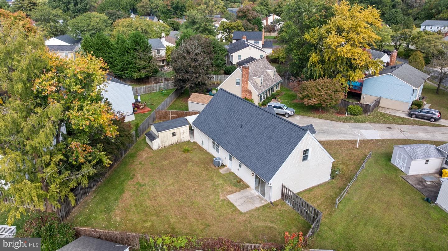 930 Truro Lane photo 9