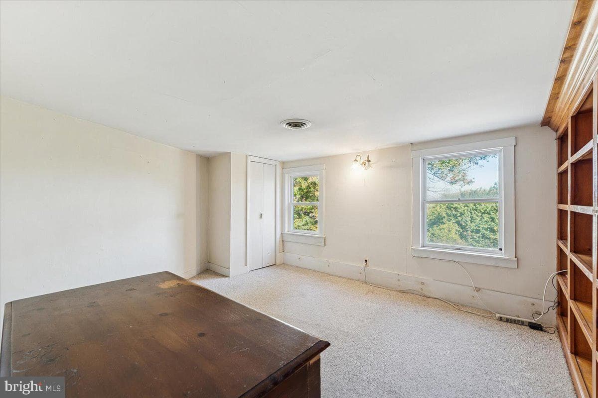 1101 Meredith Lane photo 27
