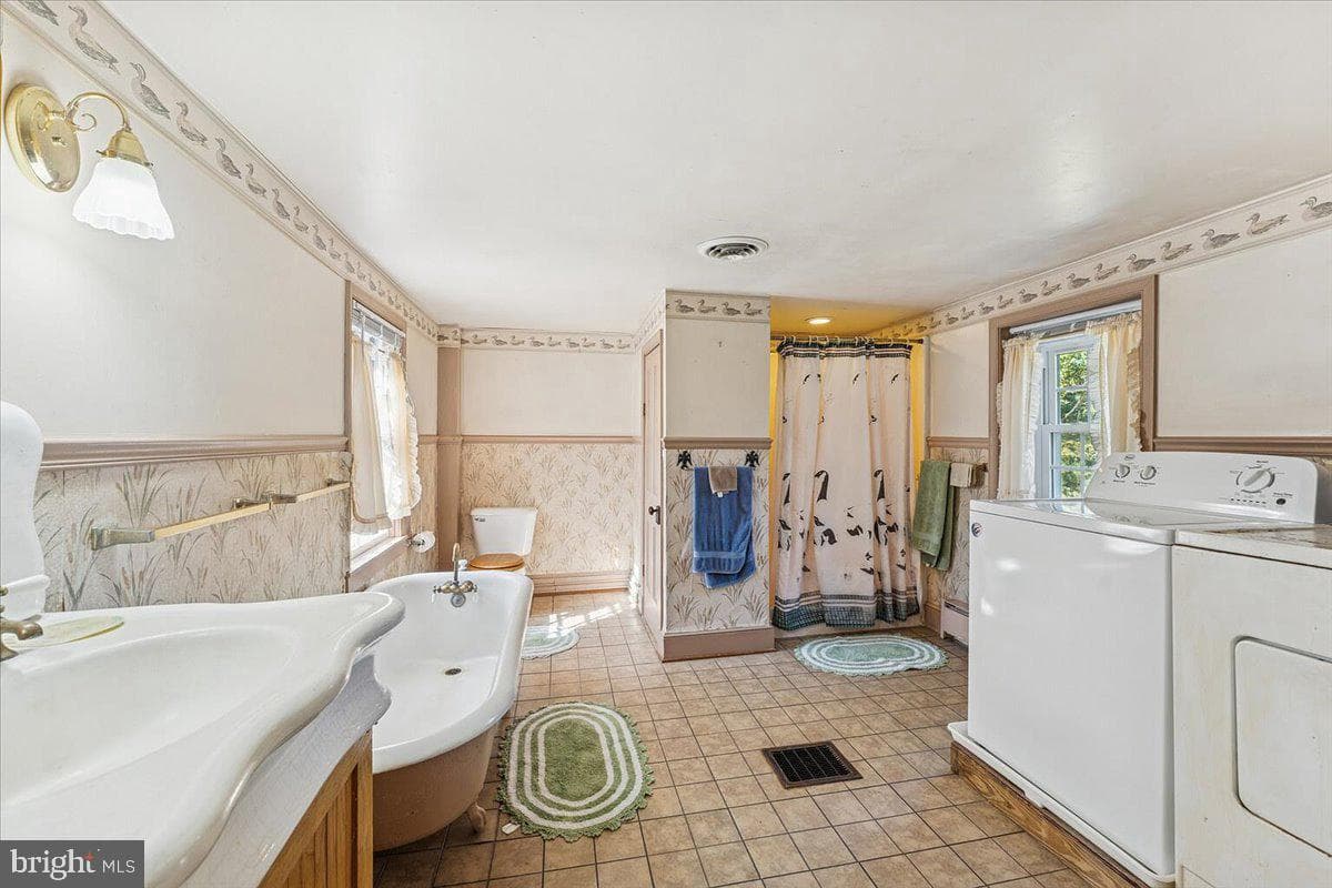 1101 Meredith Lane photo 28