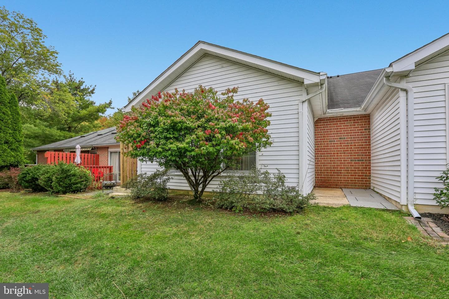 905 Beacon Way photo 15
