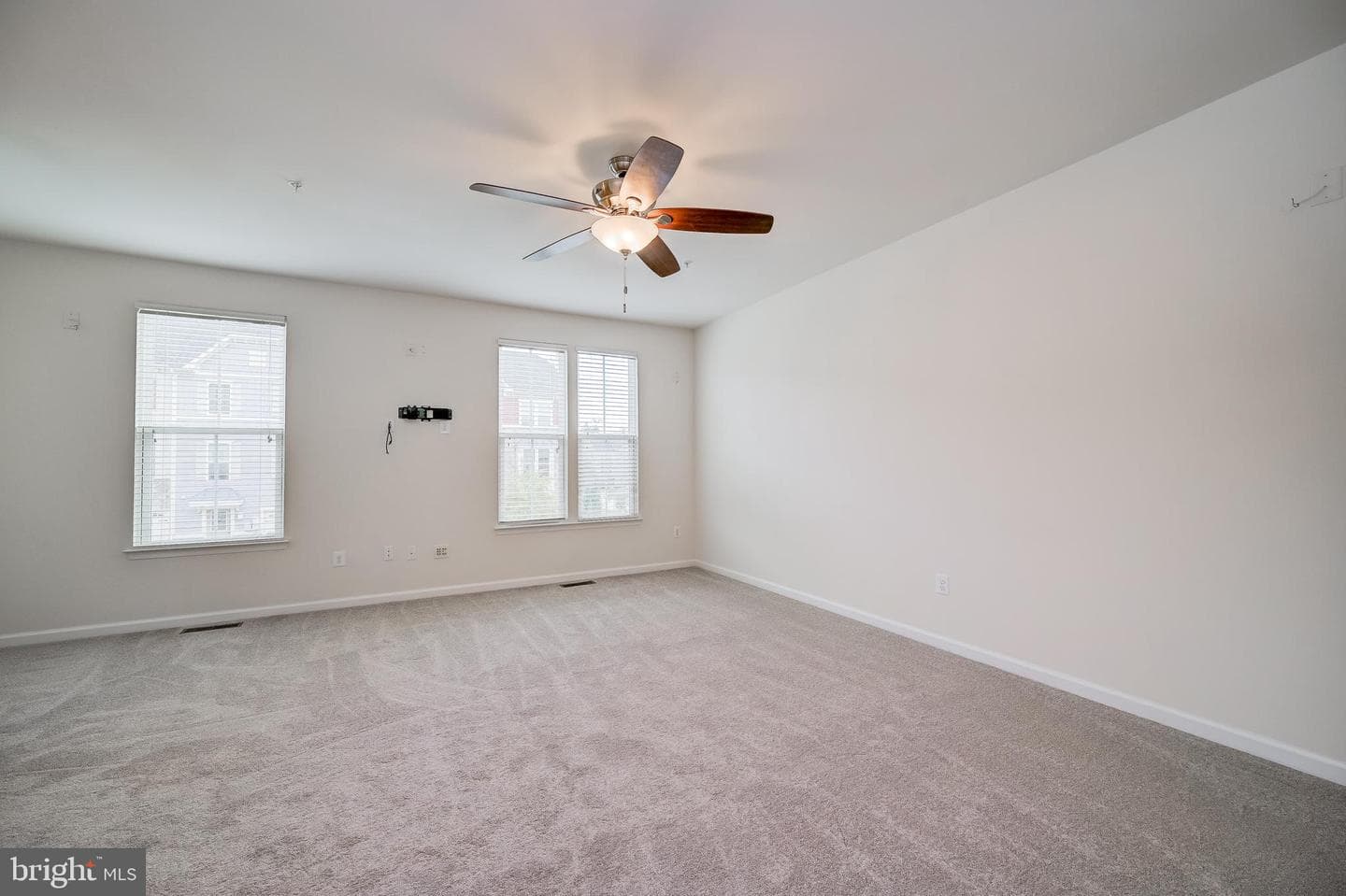 613 Foxwood Drive photo 21