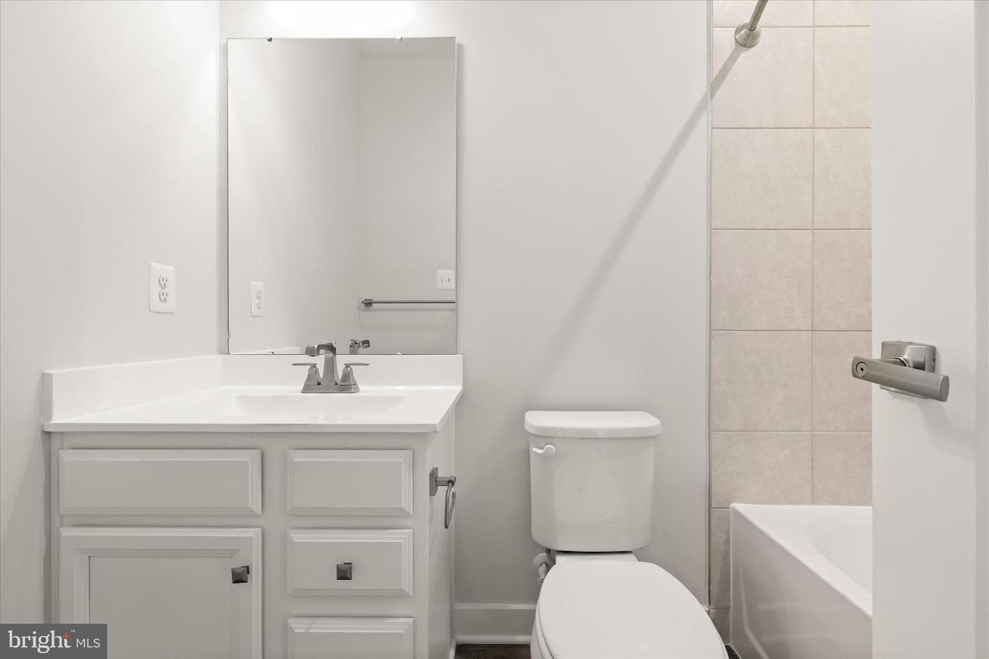 538 Levanna Lane photo 22