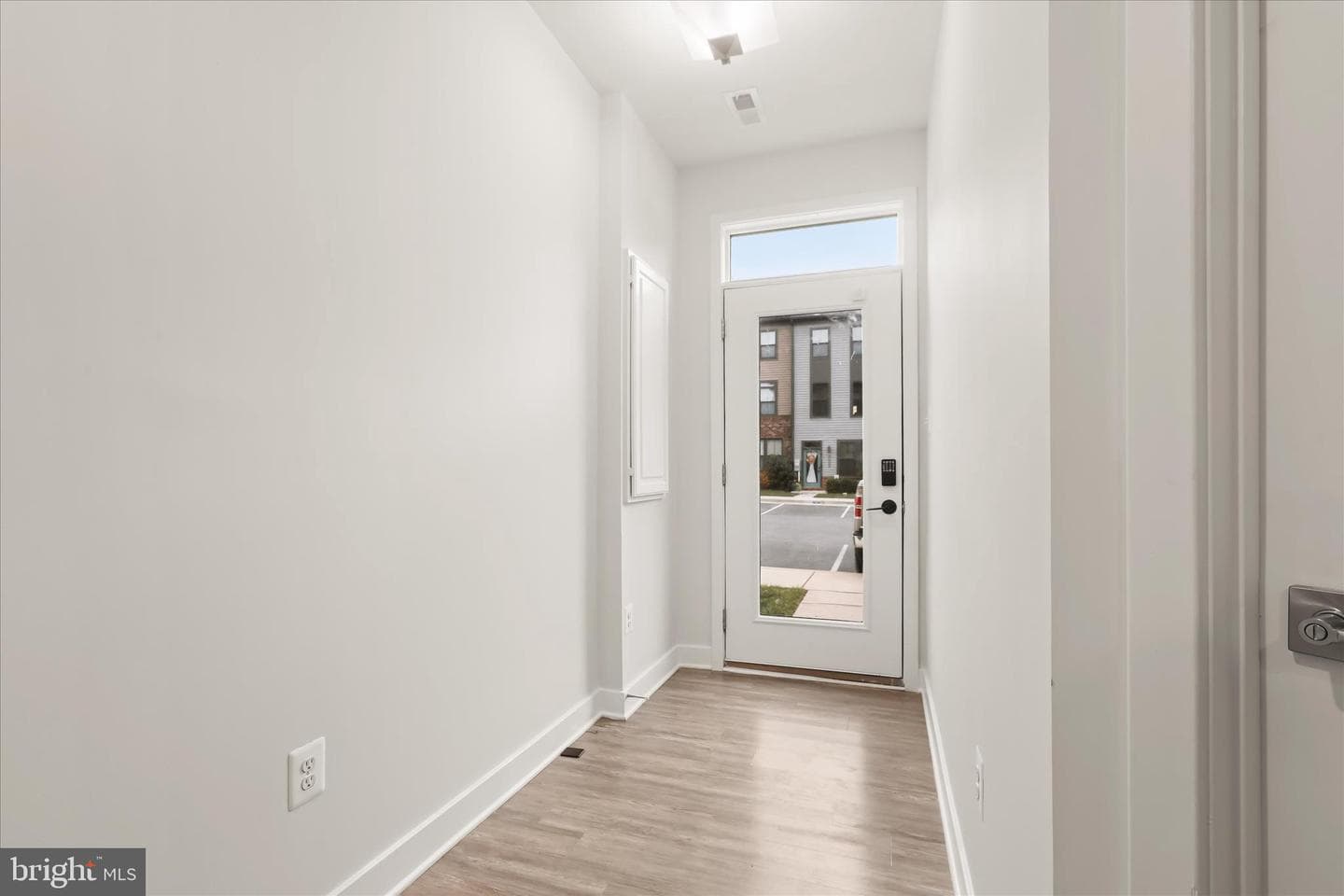 538 Levanna Lane photo 24