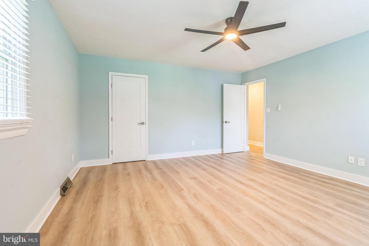 508 Harbor Drive photo 18