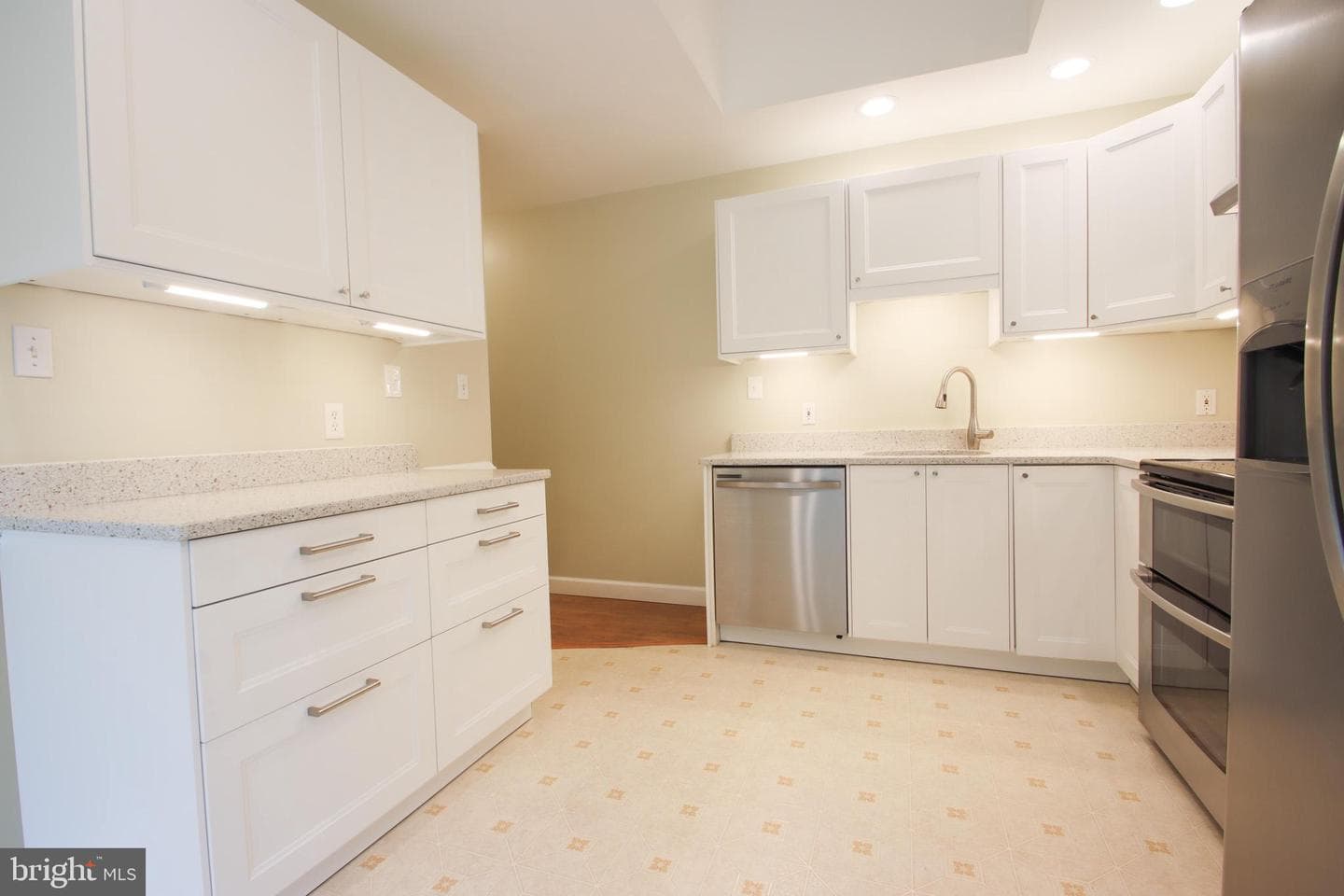 311 Sharon Drive photo 27