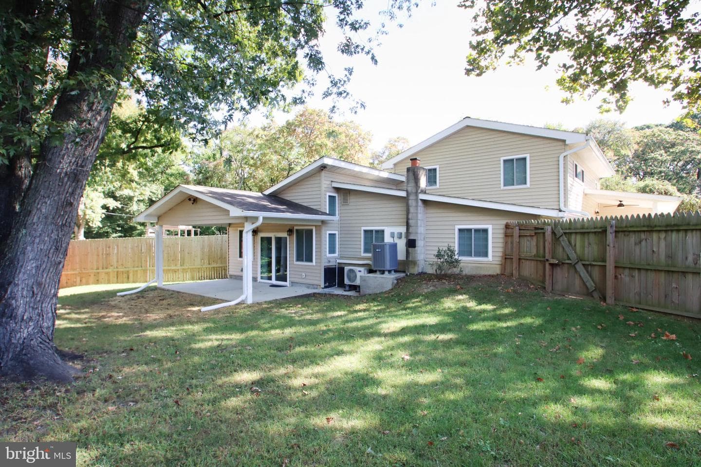 311 Sharon Drive photo 3