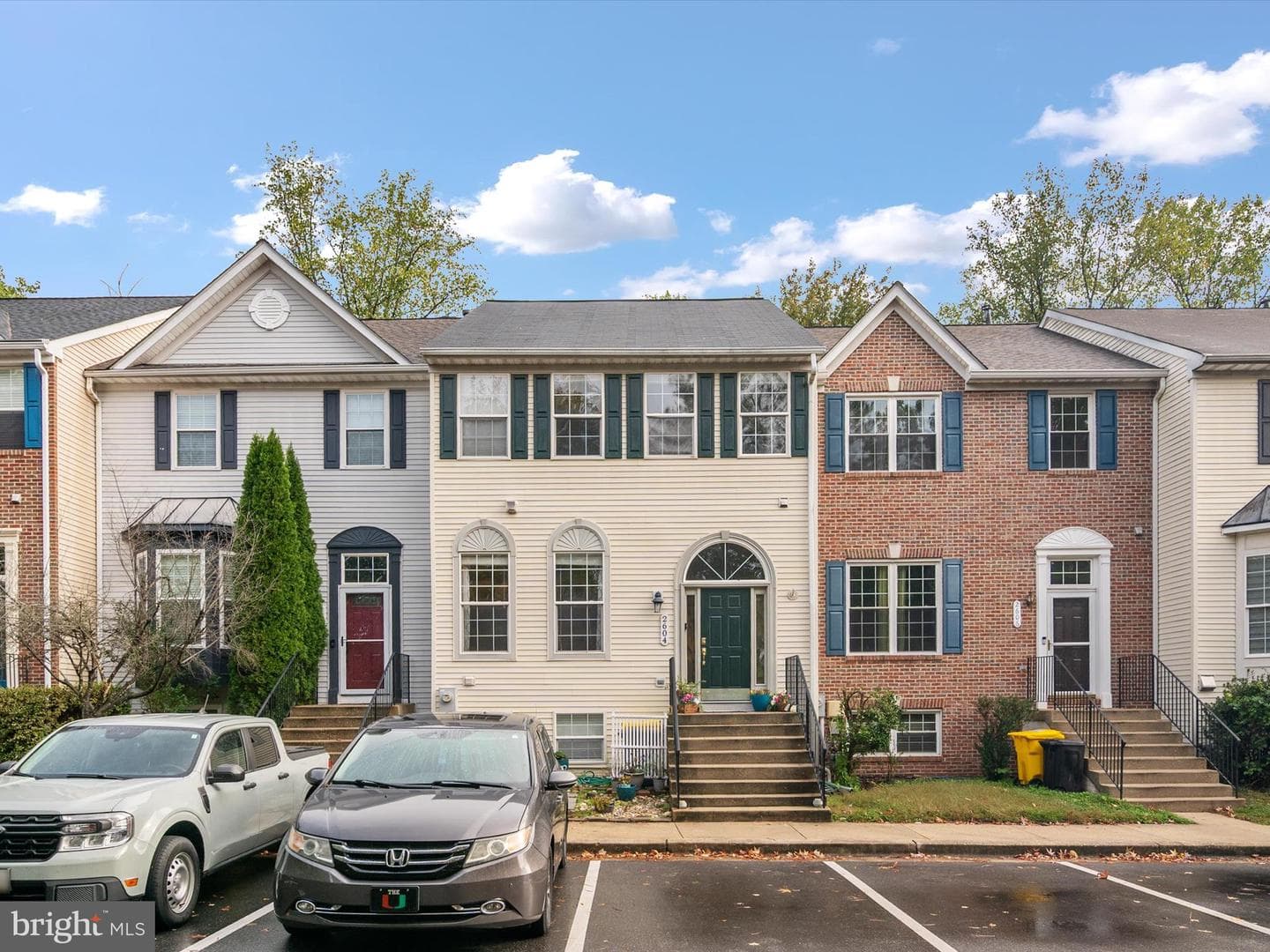 2604 Streamview Drive photo 2
