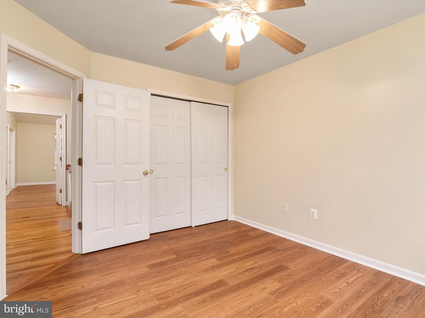 2604 Streamview Drive photo 24