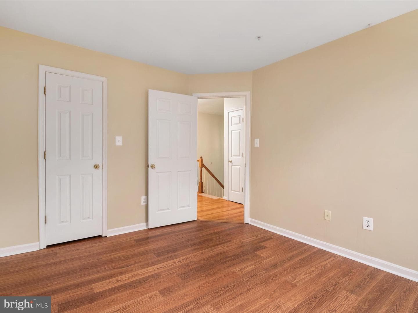 2604 Streamview Drive photo 26