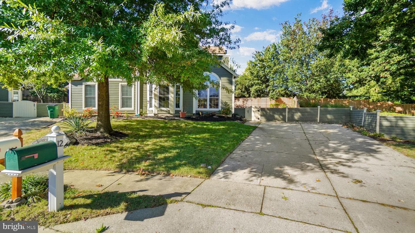 12 Skippers Court photo 2