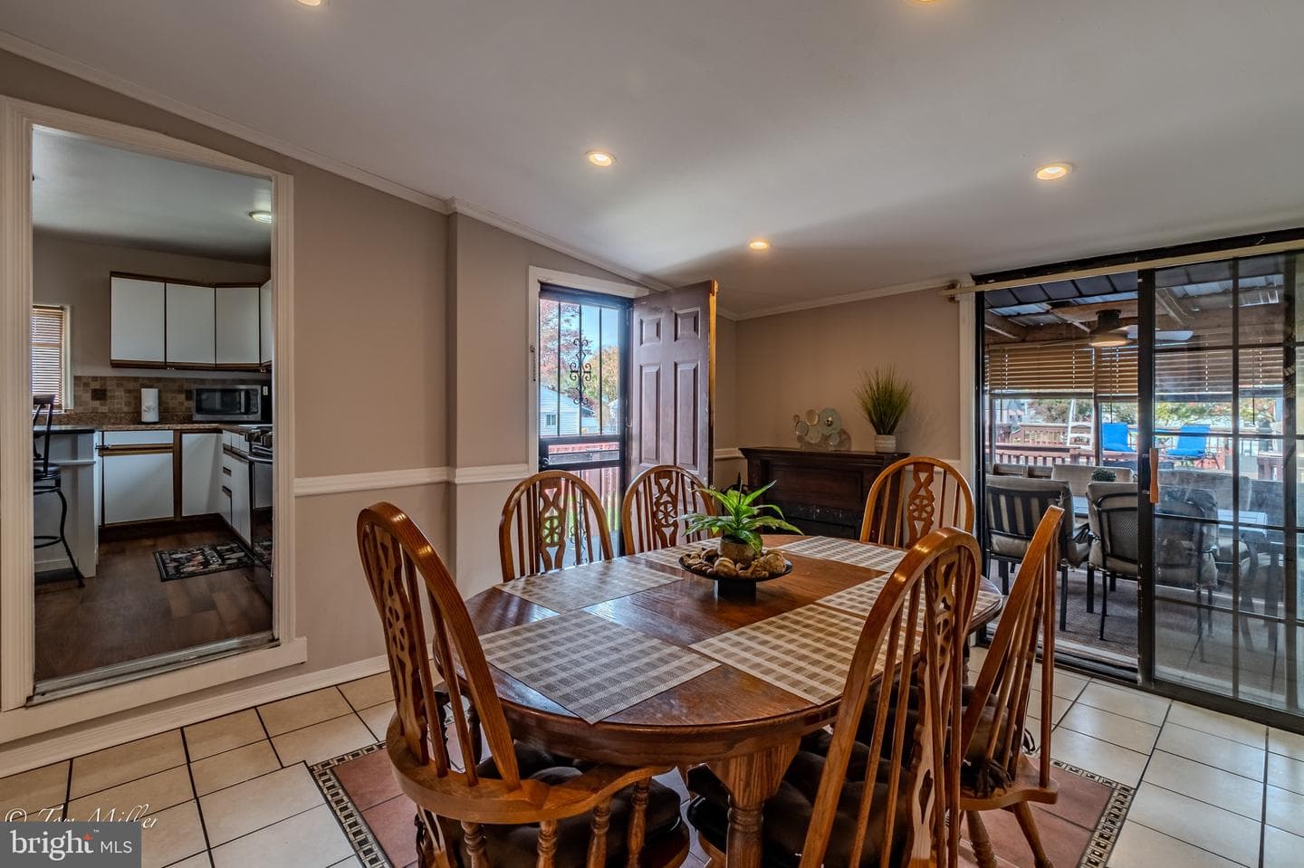 114 Wellham Avenue NW photo 27
