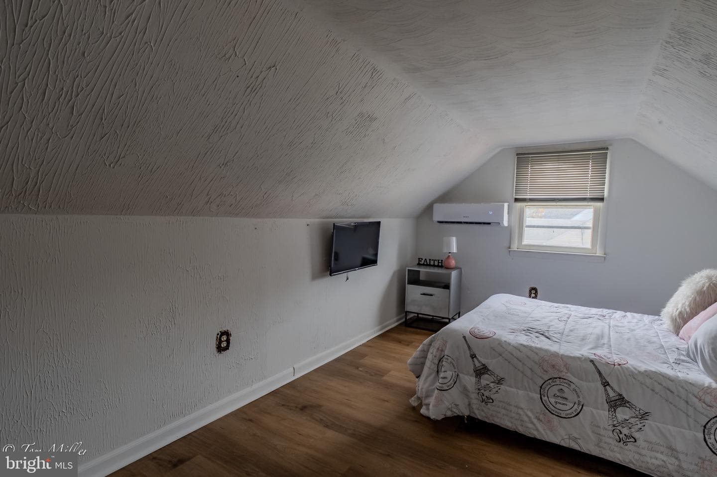 114 Wellham Avenue NW photo 31