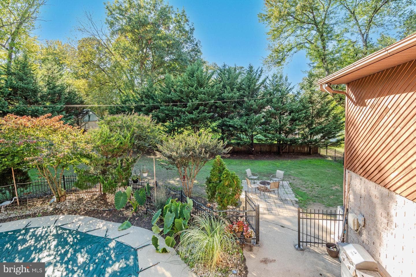 443 W Maple Road photo 43