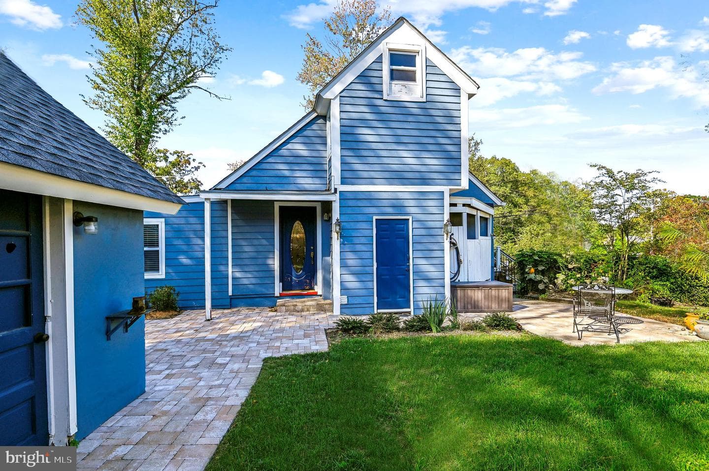 415 Londontown Road photo 2