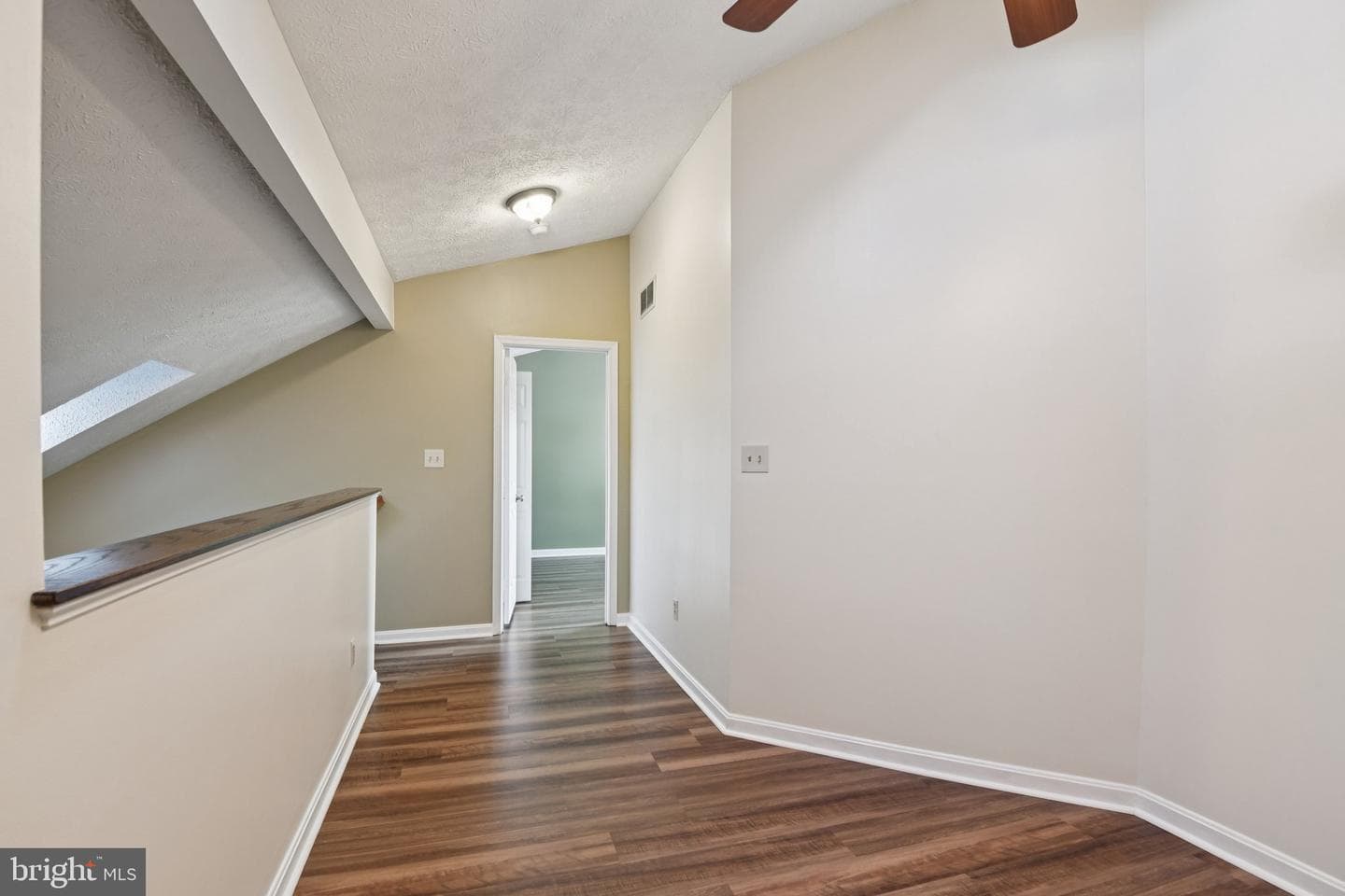 9 Lennon Court photo 28