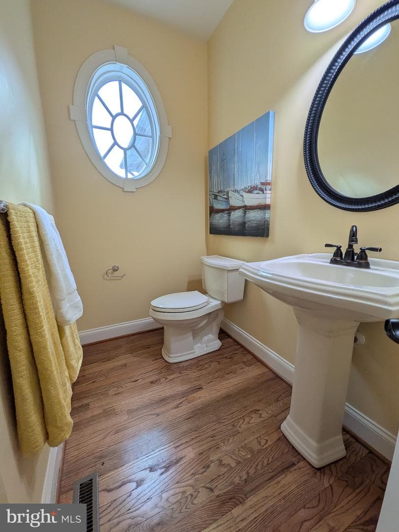 326 Carlyn Drive photo 27