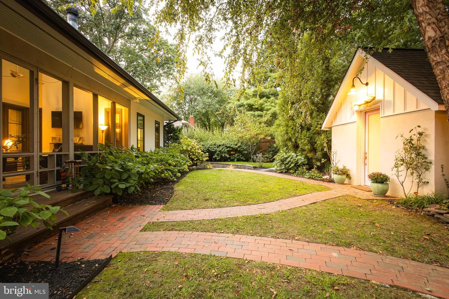 1004 Moss Haven Court photo 68