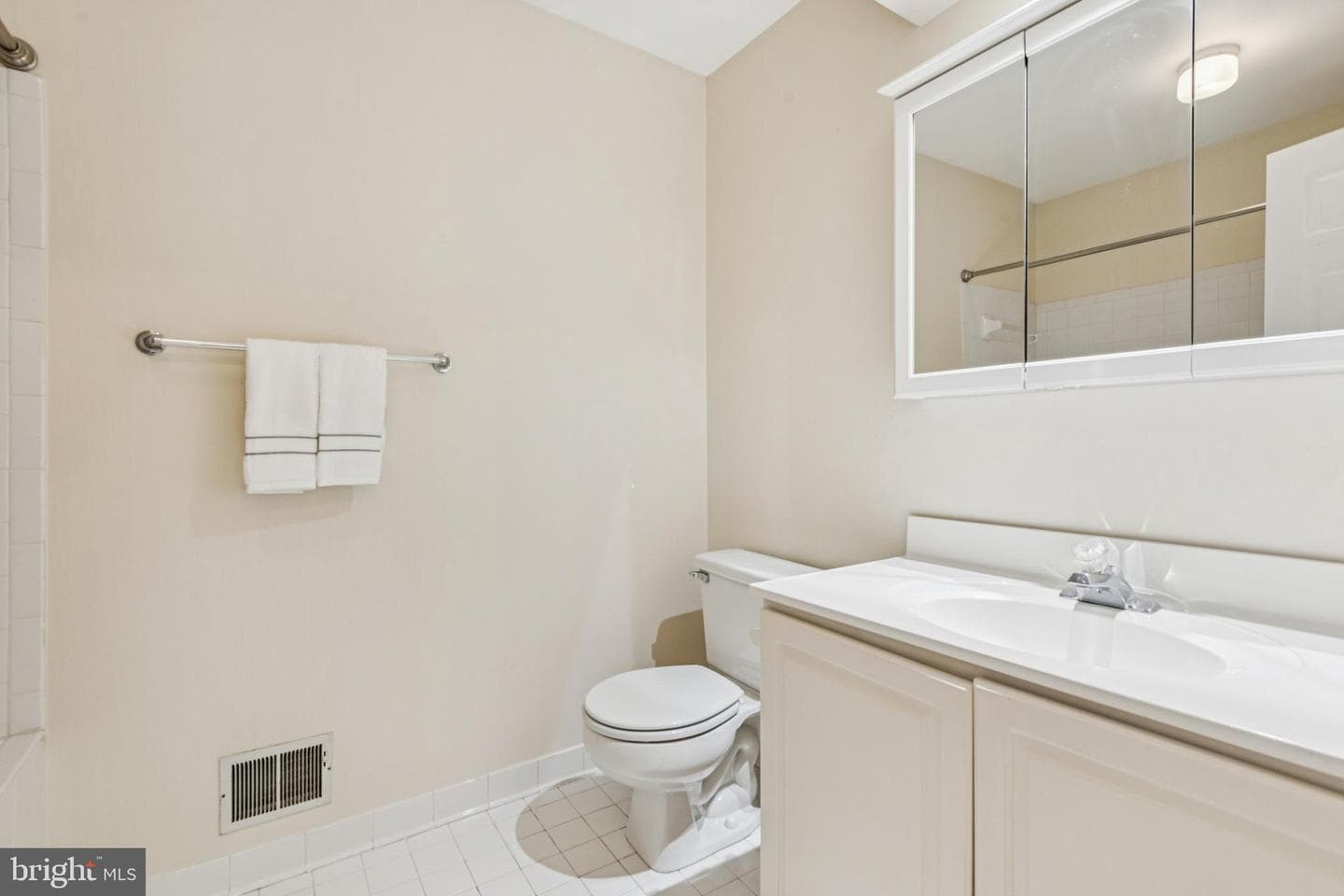 410 Fox Hollow Lane photo 21