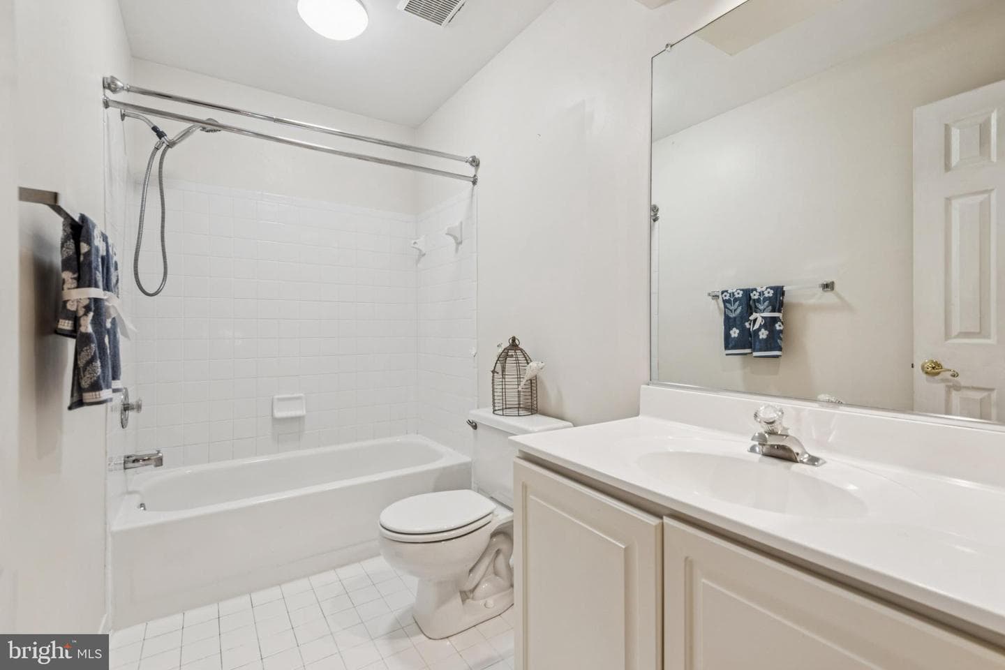 410 Fox Hollow Lane photo 24