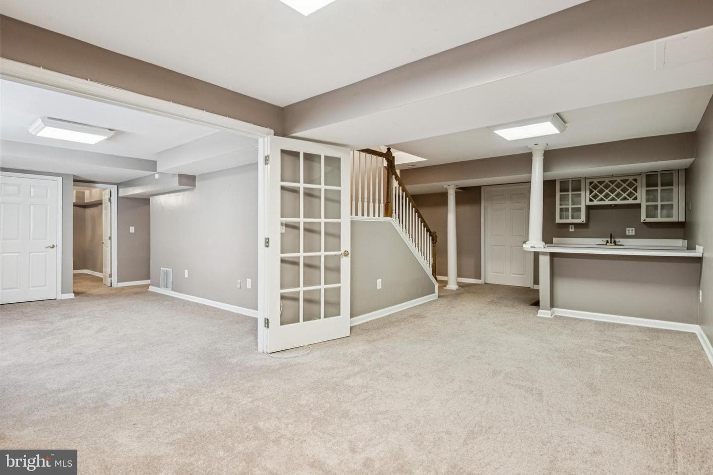 410 Fox Hollow Lane photo 3