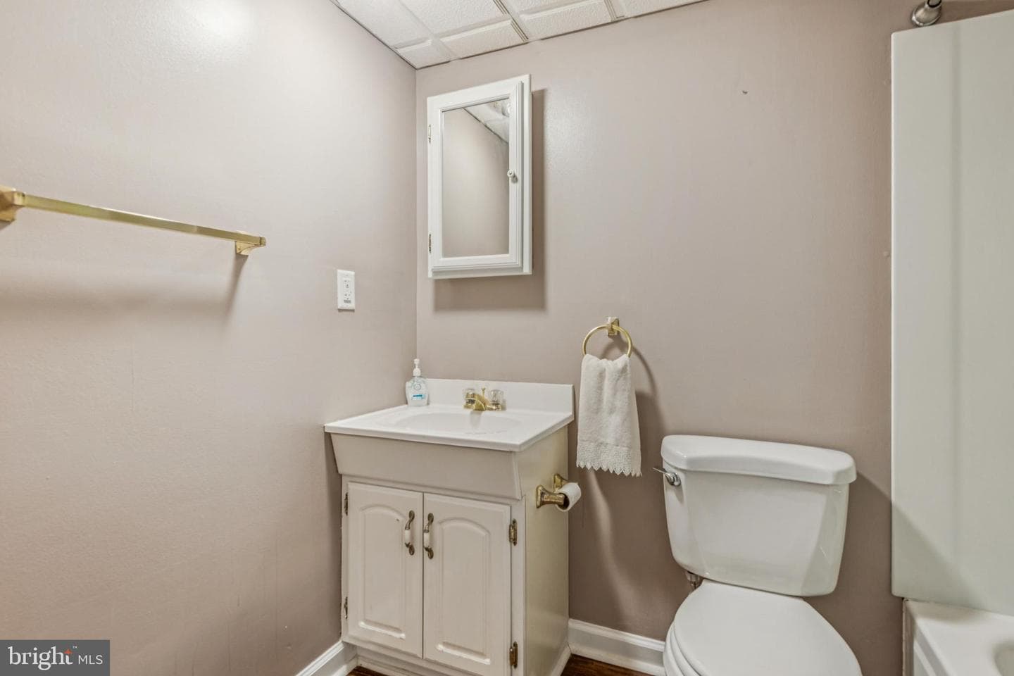 410 Fox Hollow Lane photo 30