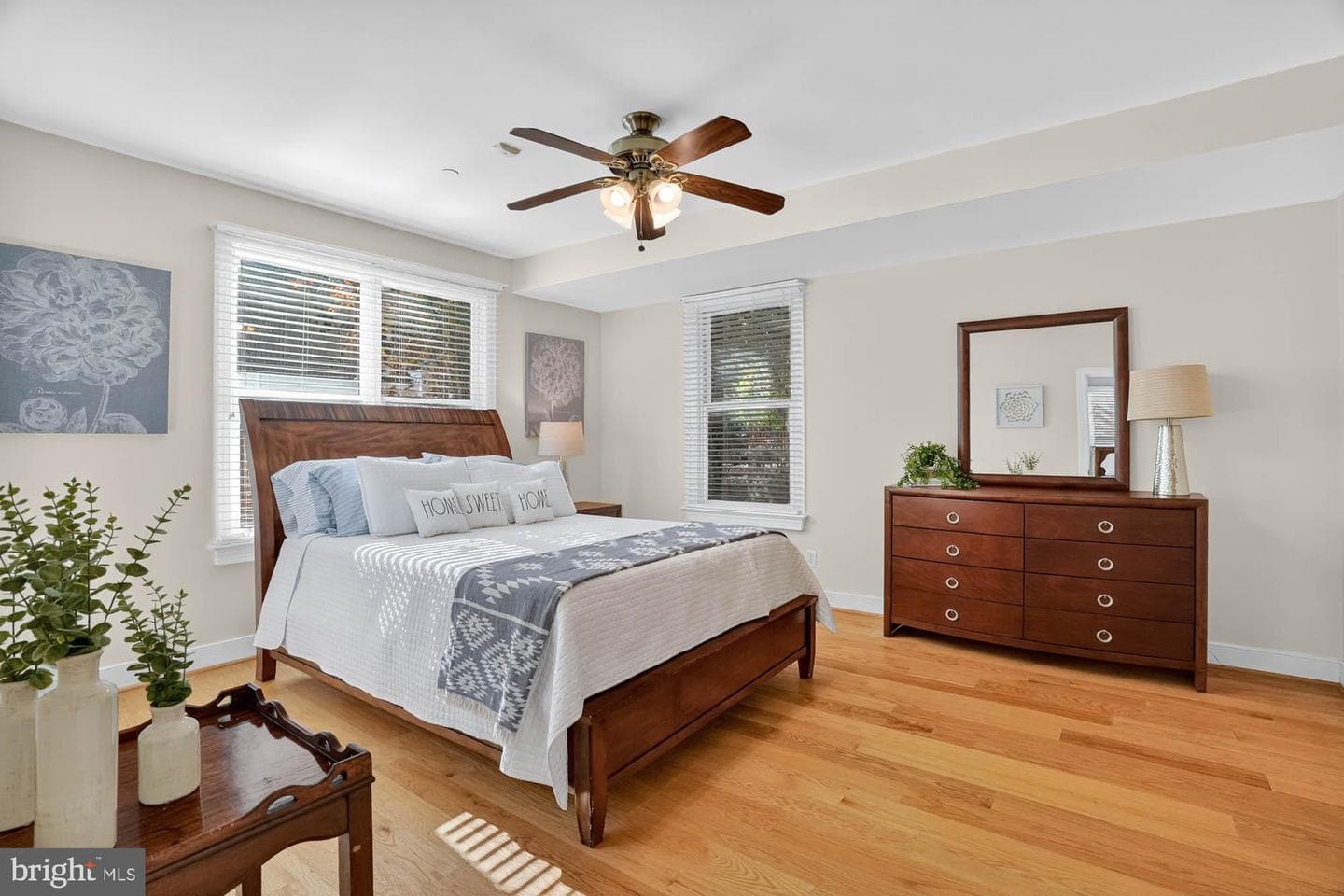 215 Chester Avenue photo 18