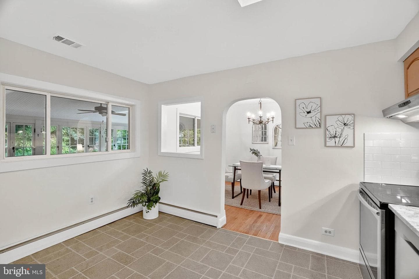 105 Giddings Avenue photo 19