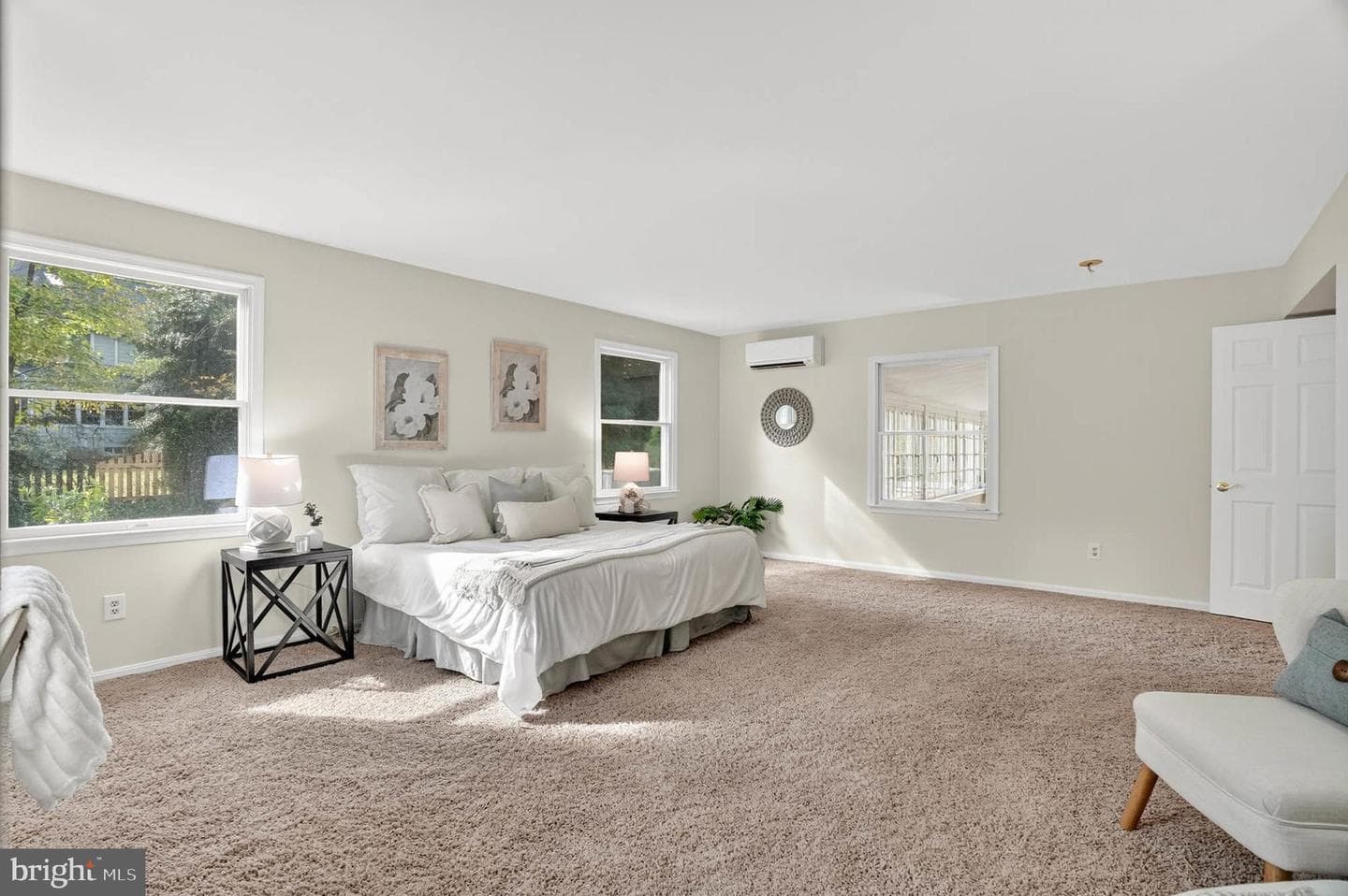 105 Giddings Avenue photo 28