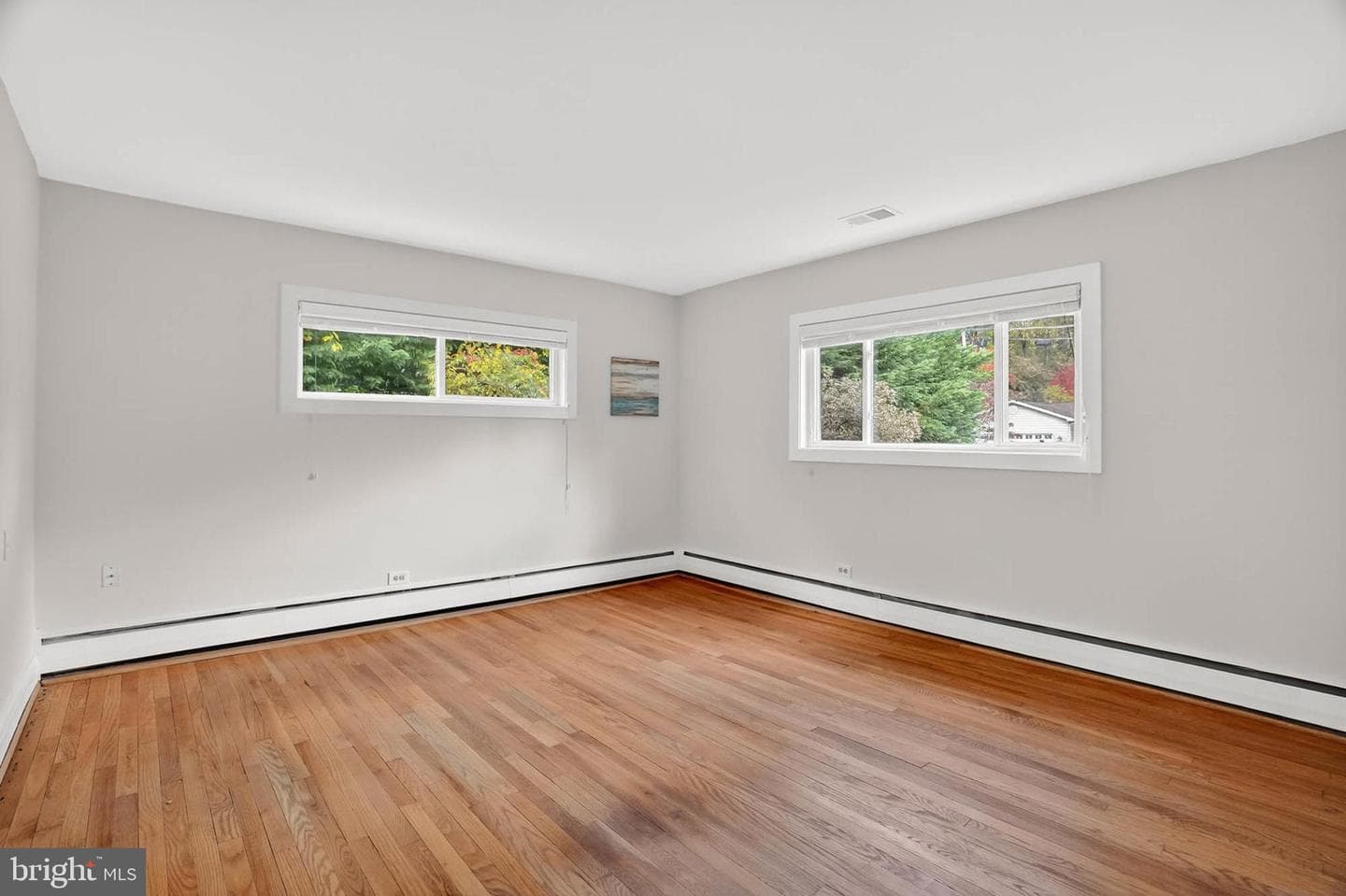 105 Giddings Avenue photo 32