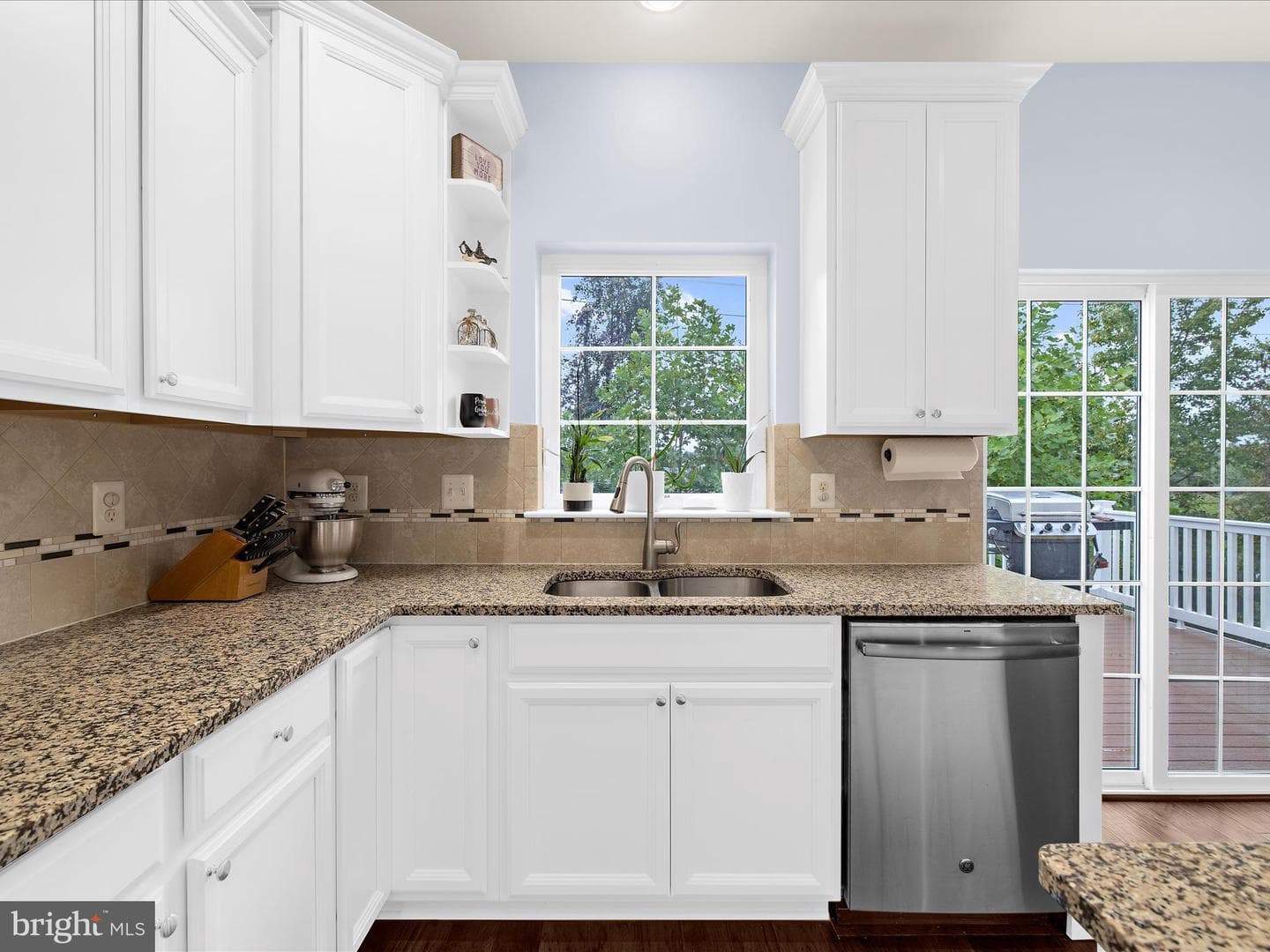 1008 Red Clover Road photo 11