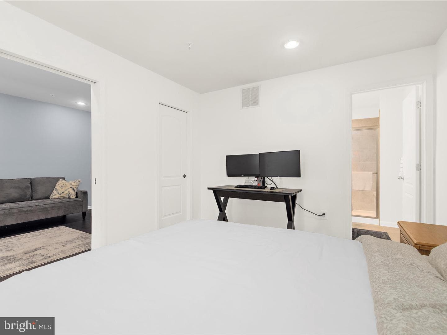 1008 Red Clover Road photo 32