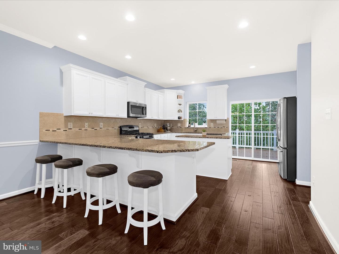 1008 Red Clover Road photo 4