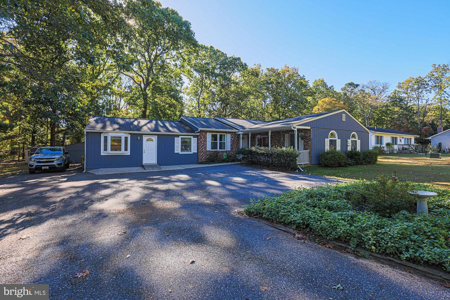 8425 Bussenius Road photo 1