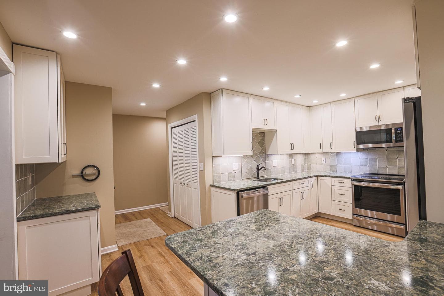 8425 Bussenius Road photo 17