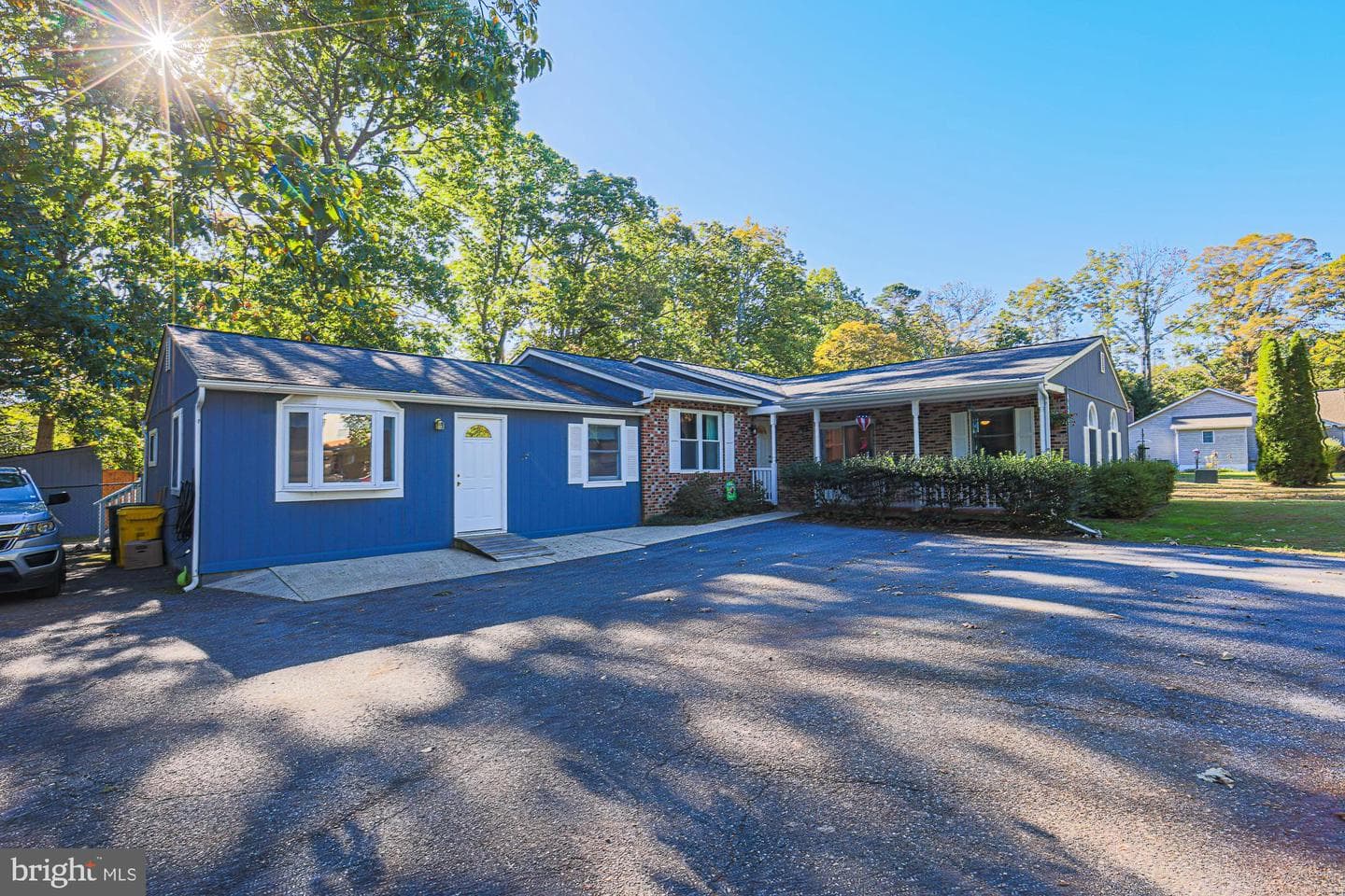 8425 Bussenius Road photo 2