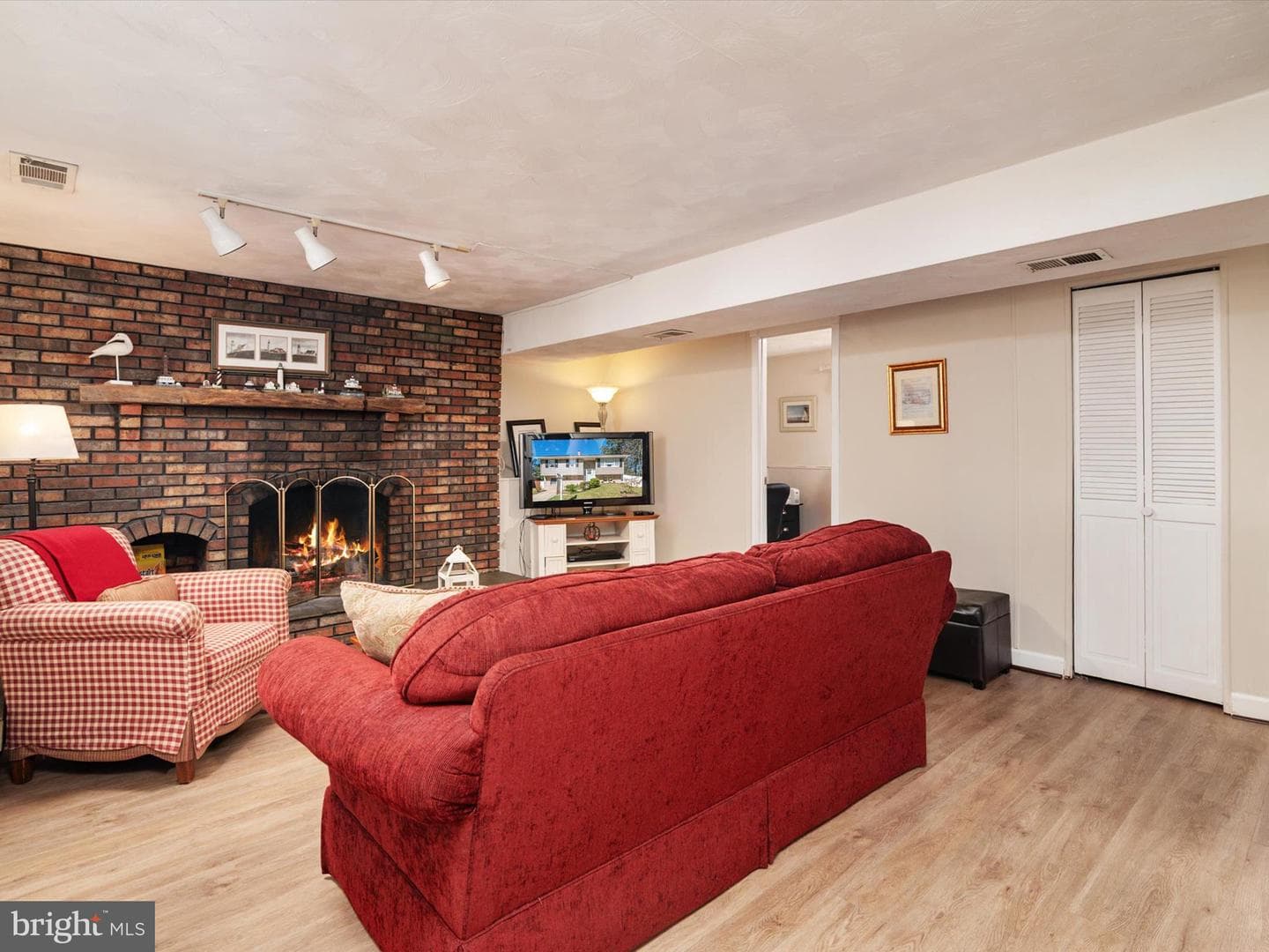454 Nolheight Road photo 24