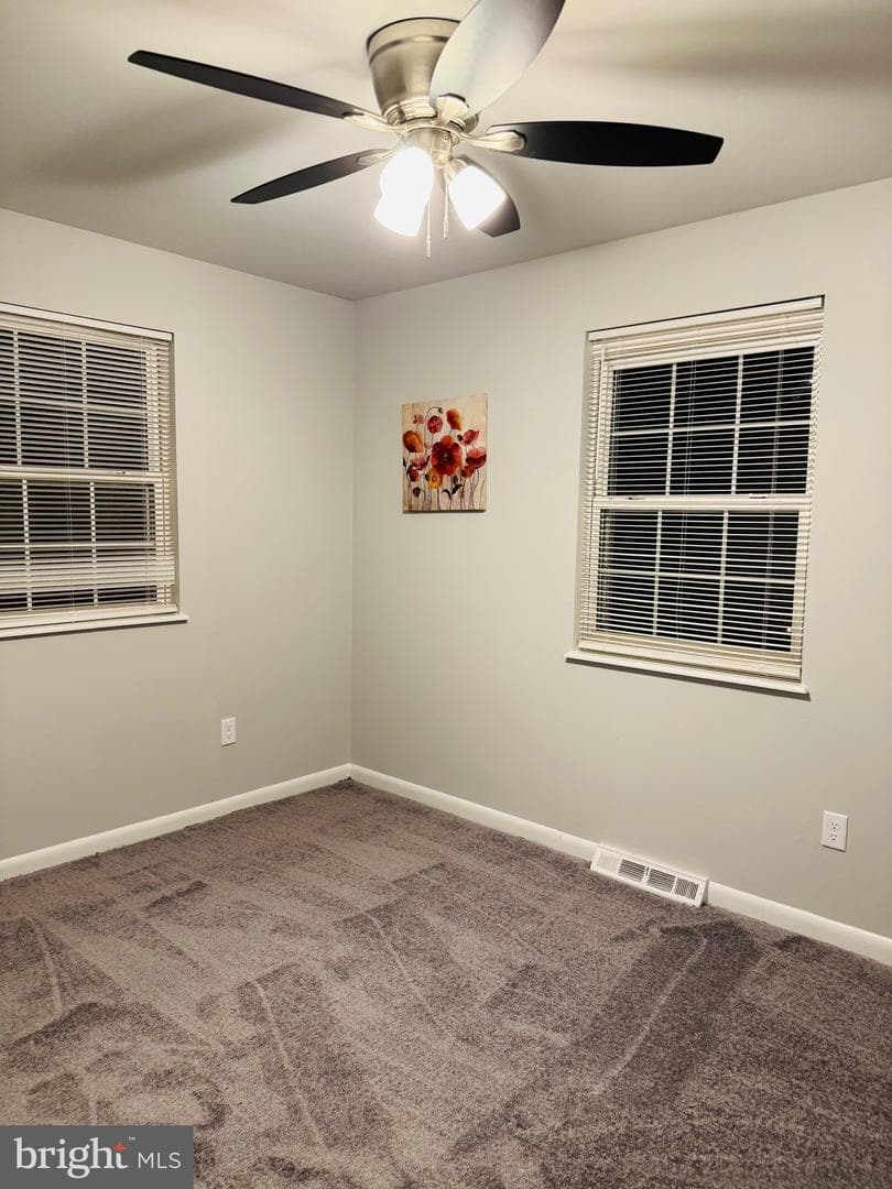 1031 Lake Claire Drive photo 17