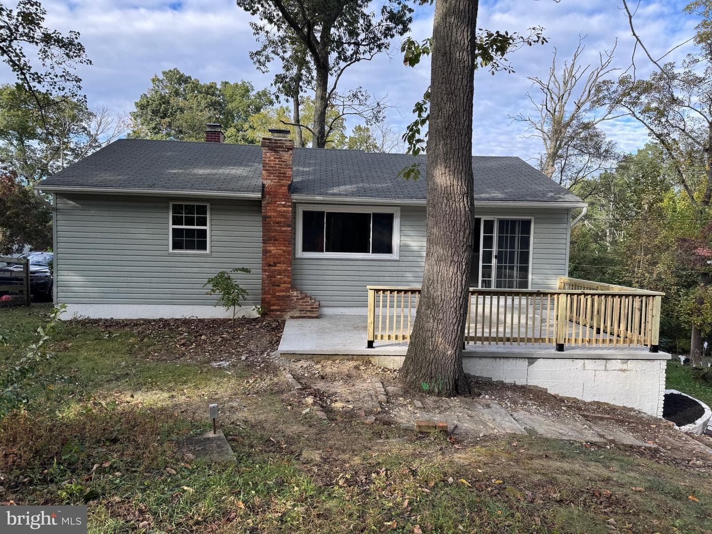 1031 Lake Claire Drive photo 22