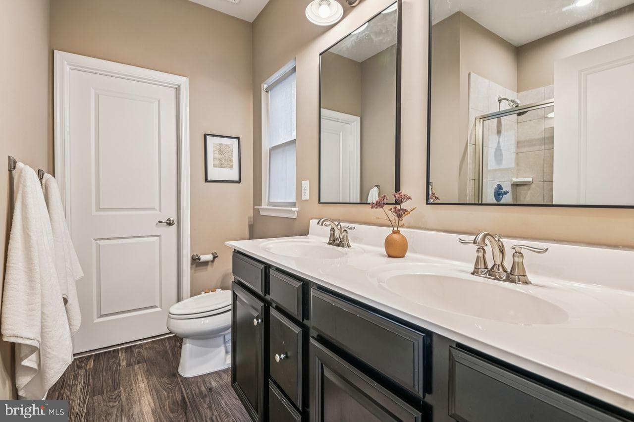 158 Rebecca Hammond Court photo 20