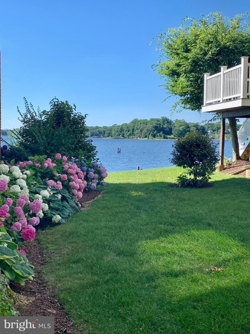 522 Moorings Circle photo 6