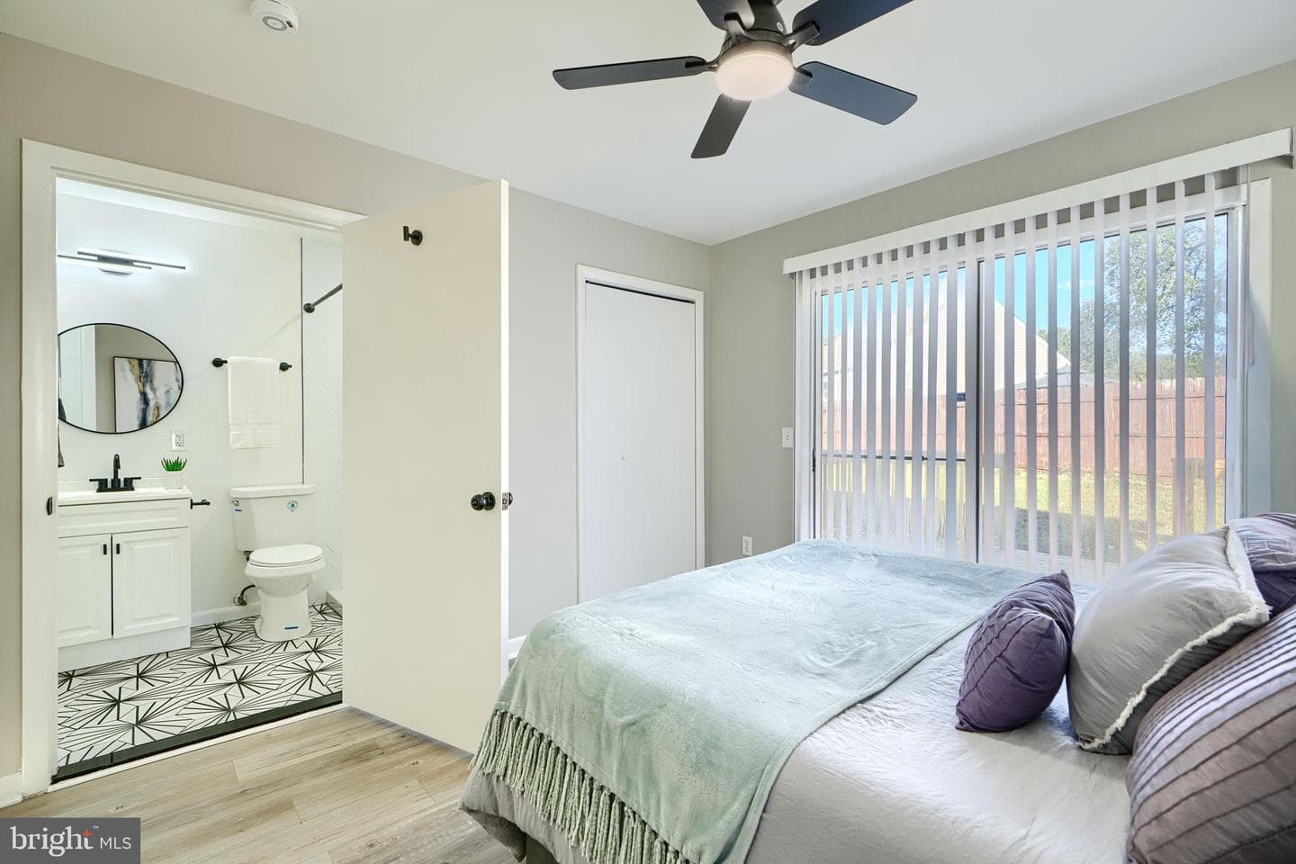 301 Newfield Road photo 19
