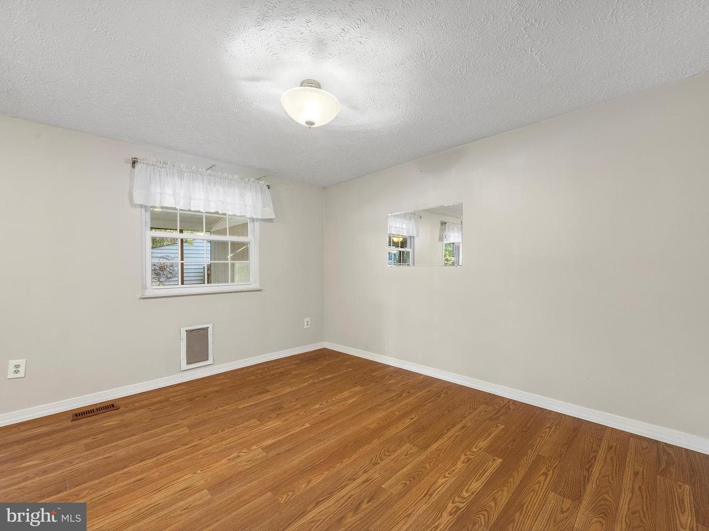 7900 Blue Anchor Court photo 10