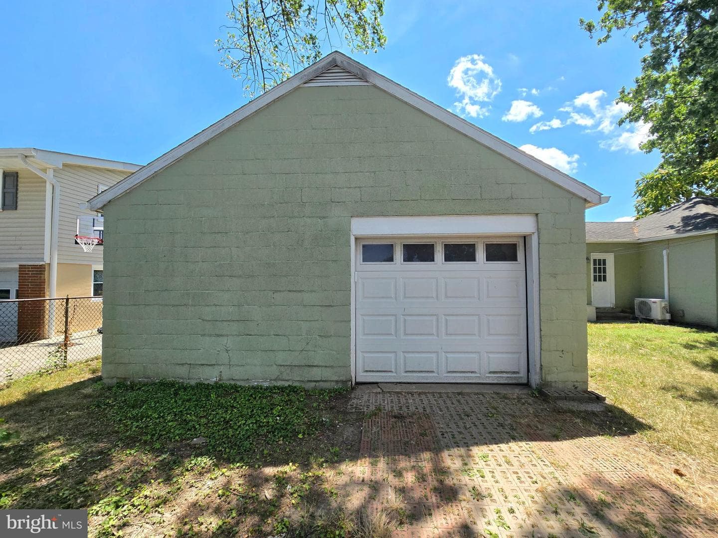 151 Riviera Drive photo 48